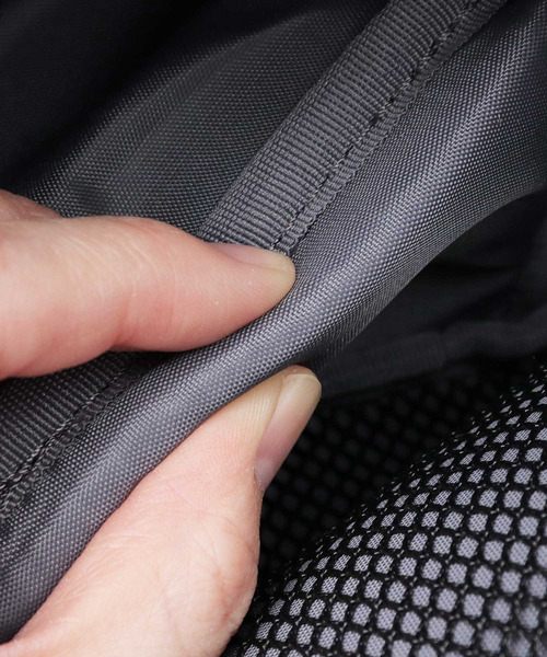 【セール】撥水加工 杢調ポリエステル スクエア型 ショルダーバッグ ビジネス対応（ショルダーバッグ）｜YAKPAK（ヤックパック）