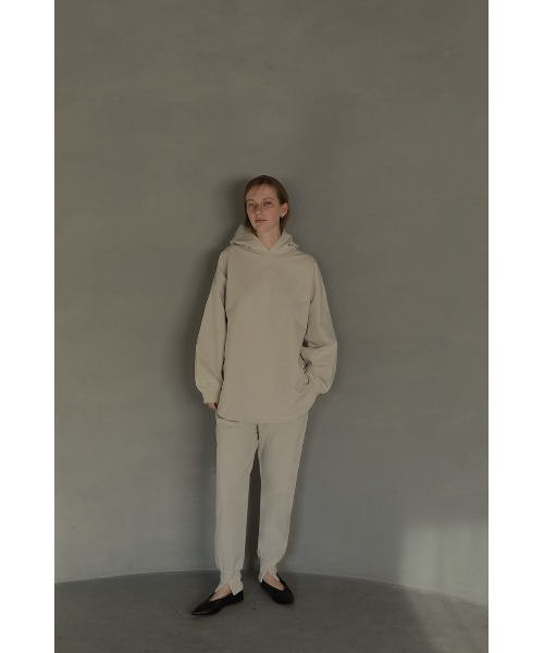 MANOF（マノフ）の「MANOF/マノフ/SLIT HEM SWEAT PANTS（スウェットパンツ・レディース・アイボリー/ブラック・SMALL/MEDIUM）」の10枚目の写真