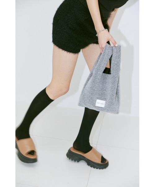 un/neu(アンノイ)の「ラメボンディングミニバッグ/ グリッターバッグ / アシンメトリーバッグ(トートバッグ・レディース・ピンク/ブラック/シルバー/ブルー・FREE)」の6枚目の写真