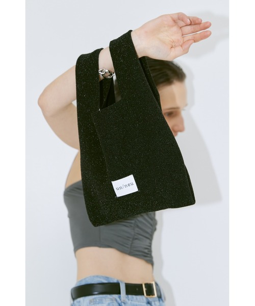 un/neu(アンノイ)の「ラメボンディングミニバッグ/ グリッターバッグ / アシンメトリーバッグ(トートバッグ・レディース・ピンク/ブラック/シルバー/ブルー・FREE)」の12枚目の写真