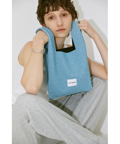 un/neu(アンノイ)の「ラメボンディングミニバッグ/ グリッターバッグ / アシンメトリーバッグ(トートバッグ・レディース・ピンク/ブラック/シルバー/ブルー・FREE)」の20枚目の写真