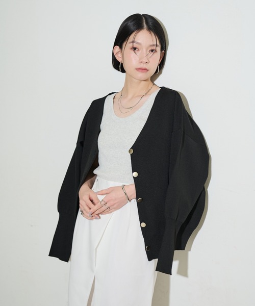 Shelly island（シェリーアイランド）の「ゴールド釦Vネックカーディガン（カーディガン/ボレロ・レディース・その他/ブラック/ピンク/ホワイト・FREE）」の20枚目の写真