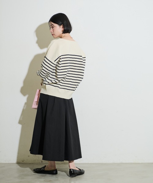 Shelly island（シェリーアイランド）の「ゴールド釦Vネックカーディガン（カーディガン/ボレロ・レディース・その他/ブラック/ピンク/ホワイト・FREE）」の15枚目の写真