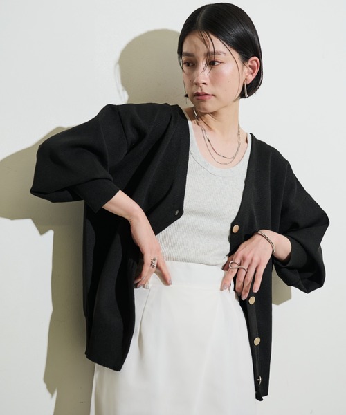 Shelly island（シェリーアイランド）の「ゴールド釦Vネックカーディガン（カーディガン/ボレロ・レディース・その他/ブラック/ピンク/ホワイト・FREE）」の22枚目の写真