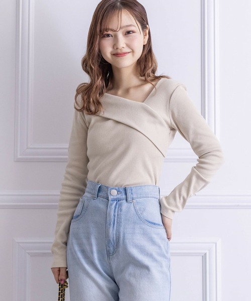 clear（クリア）の「≪再入荷≫クロスリブカットソー[オフィスカジュアル 着回し抜群 大人]（Tシャツ/カットソー・レディース・オフホワイト/ブラック/サックスブルー/ピンク/ベージュ/ミント/サーモンピンク/レッド・F）」の18枚目の写真