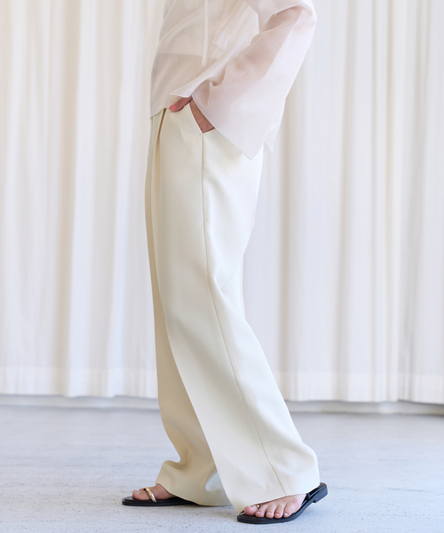 イエナ　endo.clear ツイルタックパンツ　36 IENA（イエナ）の「endo.clearツイルタックパンツ（スラックス