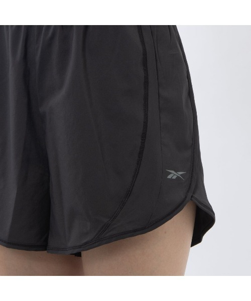 Reebok(リーボック)の「ラックス ウーブン ショーツ / LUX WOVEN SHORT(その他パンツ・レディース・イエロー/ピンク/ブラック・LARGE/MEDIUM/SMALL/XX-LARGE/X-LARGE/X-SMALL)」の17枚目の写真