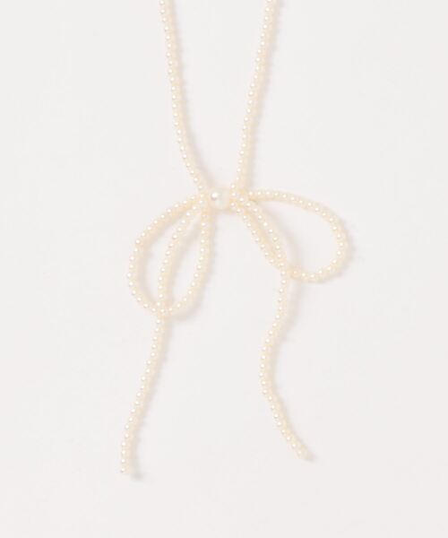 LOWRYS FARM（ローリーズファーム）の「ビーズリボンネックレス　 108459（ネックレス・レディース・ブラック/グレー/オフホワイト・FREE）」の2枚目の写真