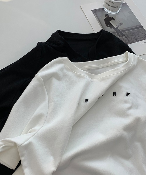 aimoha(アイモハ)の「ロゴ刺繍Tシャツ (SS)(Tシャツ/カットソー・レディース・ホワイト/ブラック・FREE)」の18枚目の写真