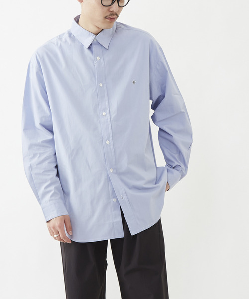 CONVERSE TOKYO(コンバーストウキョウ)の「STAR★ ONEPOINT STITCH SHIRT(シャツ/ブラウス・レディース・ベージュ/サックスブルー/チャコールグレー/ブラック・FREE)」の4枚目の写真