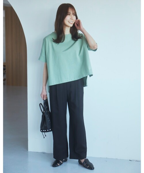 THE SHOP TK （ザ ショップ ティーケー ）の「◆【腕周りカバー】大人テントライン/洗濯機OK（Tシャツ/カットソー・レディース・スミクロ/ホワイト/グリーン系/ライトベージュ・99）」の5枚目の写真