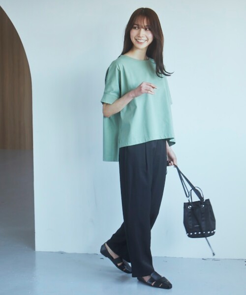 THE SHOP TK （ザ ショップ ティーケー ）の「◆【腕周りカバー】大人テントライン/洗濯機OK（Tシャツ/カットソー・レディース・スミクロ/ホワイト/グリーン系/ライトベージュ・99）」の6枚目の写真