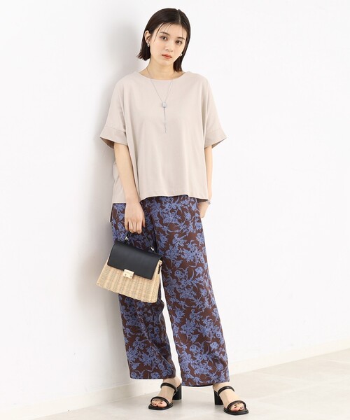 THE SHOP TK （ザ ショップ ティーケー ）の「◆【腕周りカバー】大人テントライン/洗濯機OK（Tシャツ/カットソー・レディース・スミクロ/ホワイト/グリーン系/ライトベージュ・99）」の15枚目の写真