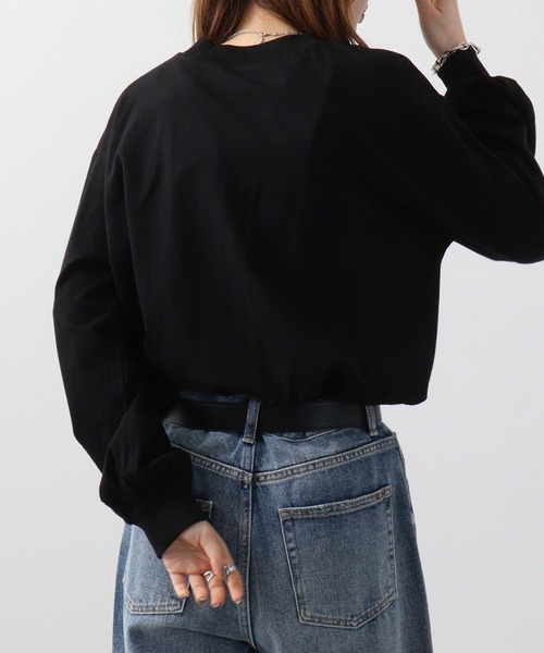 atONE(アットワン)の「atONE モックネックボリューム袖ロンT(Tシャツ/カットソー・レディース・ブラック/オフホワイト/ライトベージュ・M-L/4L~5L/LL~3L)」の12枚目の写真