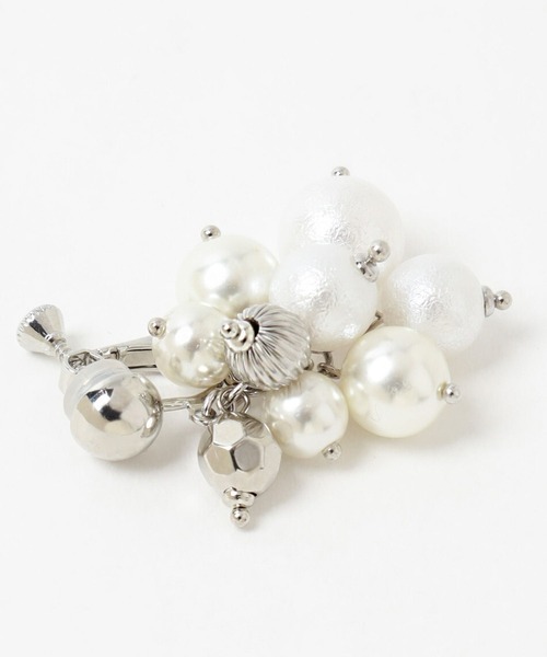 HARE（ハレ）の「パールミックスイヤリング(HARE)（イヤリング・レディース・ホワイト・FREE）」の7枚目の写真