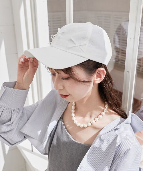 MAJESTIC LEGON（マジェスティックレゴン）の「プチリボンCAP（キャップ・レディース・ブラック/ピンク/オフホワイト・FREE）」の5枚目の写真