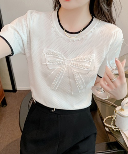Achic(アシック)の「パールポイントリボンニットトップス(ニット/セーター・レディース・ホワイト/ブラック・M)」の3枚目の写真