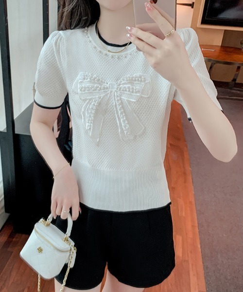Achic(アシック)の「パールポイントリボンニットトップス(ニット/セーター・レディース・ホワイト/ブラック・M)」の11枚目の写真