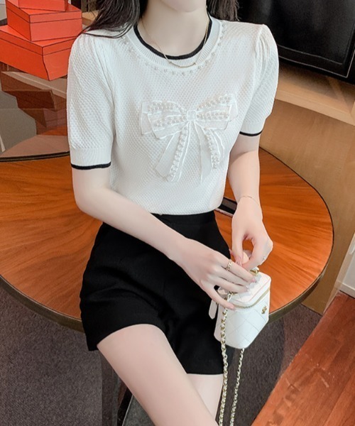 Achic(アシック)の「パールポイントリボンニットトップス(ニット/セーター・レディース・ホワイト/ブラック・M)」の16枚目の写真
