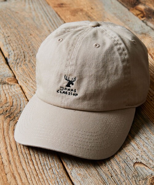 Jonas Claesson(ジョナスクレアッソン)の「JONAS CLAESSON/ジョナスクレアッソン SHIKA LOGO CAP/鹿ロゴ キャップ(キャップ・メンズ・ベージュ/その他9/ブラック・フリ-)」の2枚目の写真