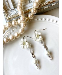 【MUURABBTI】お花の繊細なピアス(MA)