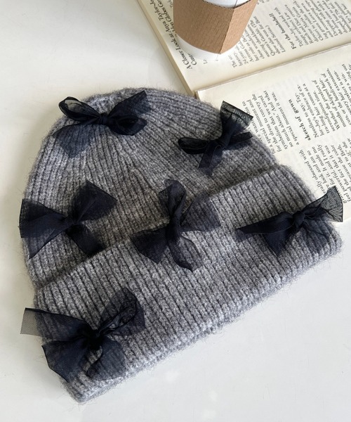 moment+(モーメントプラス)の「チュールリボン or ベロアリボン付きアソートリブニット帽(ニットキャップ/ビーニー・レディース・ブラック/グレー/アイボリー/ホワイト系その他/ブラック系その他/グレー系その他・FREE)」の19枚目の写真