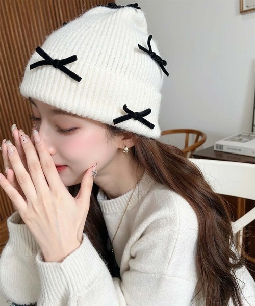 moment+(モーメントプラス)の「チュールリボン or ベロアリボン付きアソートリブニット帽(ニットキャップ/ビーニー・レディース・ブラック/グレー/アイボリー/ホワイト系その他/ブラック系その他/グレー系その他・FREE)」の7枚目の写真
