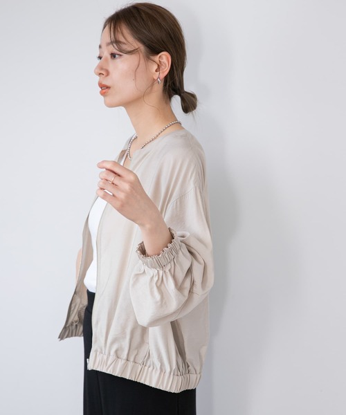 URBAN RESEARCH Sonny Label（アーバンリサーチサニーレーベル）の「ライトギャザージップブルゾン（ブルゾン・レディース・ベージュ/ネイビー/ピンク・FREE）」の7枚目の写真