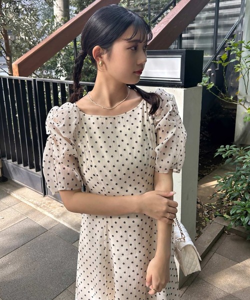 NICE CLAUP 袖ボリュームBackレースアップワンピース NICE CLAUP 袖ボリュームBackレースアップワンピース