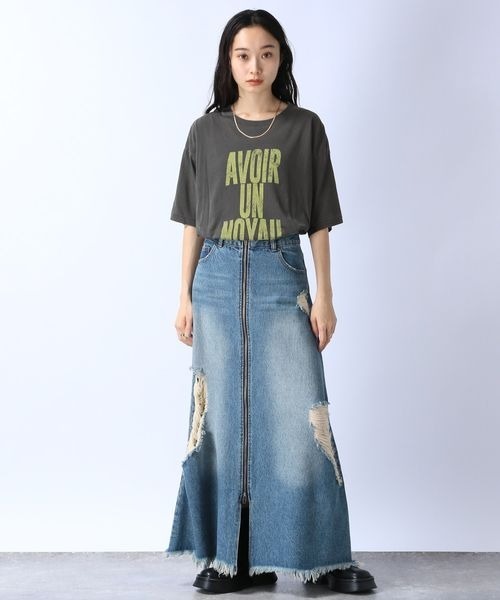 JEANASIS(ジーナシス)の「クラッシュデニムZIPスカート/125304(スカート・レディース・ブラック系その他/ブルー系その他・SMALL/MEDIUM)」の16枚目の写真