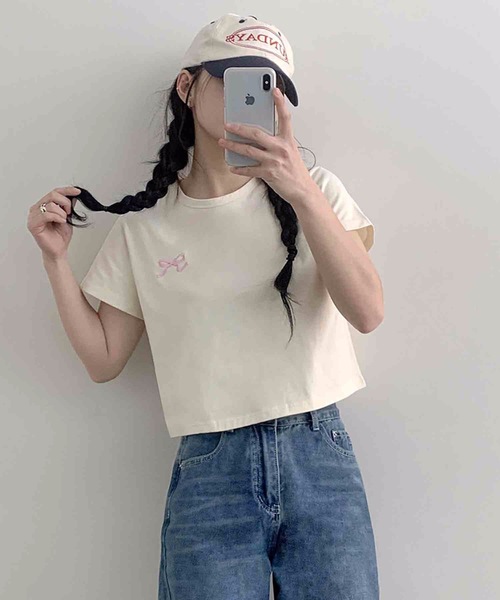 Nyu(ニュウ)の「リボンデザインTシャツ(Tシャツ/カットソー・レディース・アイボリー/ホワイト・FREE)」の6枚目の写真