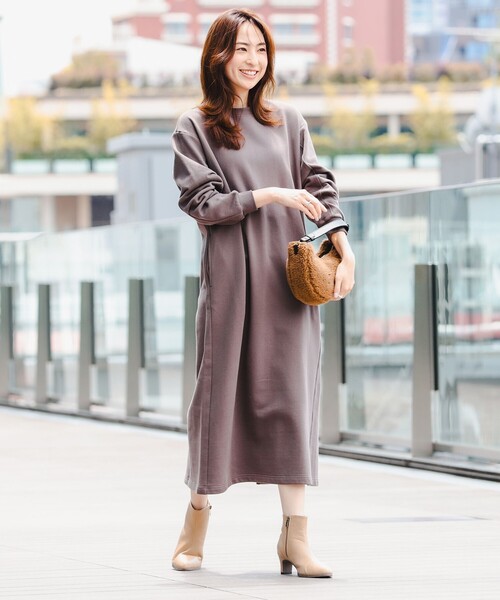 B:MING by BEAMS（ビーミングバイビームス）の「袖フォルム 裏毛 ワンピース（ワンピース・レディース・ホワイト系その他5/チャコールグレー/ブラック・MEDIUM/SMALL）」の8枚目の写真