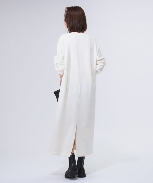 B:MING by BEAMS（ビーミングバイビームス）の「袖フォルム 裏毛 ワンピース（ワンピース・レディース・ホワイト系その他5/チャコールグレー/ブラック・MEDIUM/SMALL）」の19枚目の写真