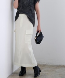 ローウエストサテンライクカーゴスカート