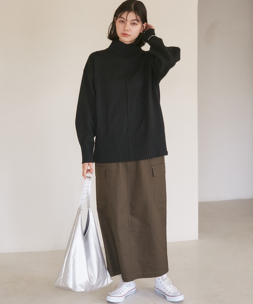 ROPE' PICNIC（ロペピクニック）の「センターラインミドル丈ハイネックニットプルオーバー/帯電防止・洗濯機OK・リンクコーデ（ニット/セーター・レディース・ライトグレー/レッド/キナリ/ブラック/ブルー系その他4/ブルー系その他5・38）」の17枚目の写真