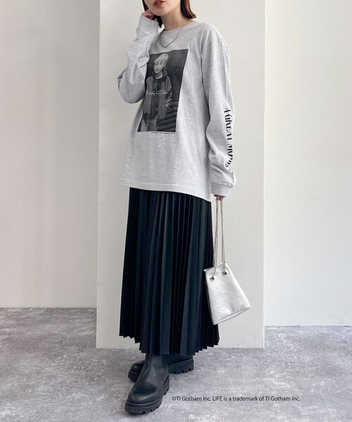 fredy emue（フレディエミュ）の「【GOOD ROCK SPEED/グッドロックスピード】LIFE PHOTO ロンT（Tシャツ/カットソー・レディース・ライトグレー/ブラック/オフホワイト・FREE）」の13枚目の写真