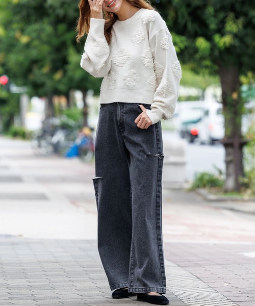 mili an deni(ミリアンデニ)の「ダメージストレートパンツ(デニムパンツ・レディース・ブラック/サックスブルー/ブルー・M)」の10枚目の写真