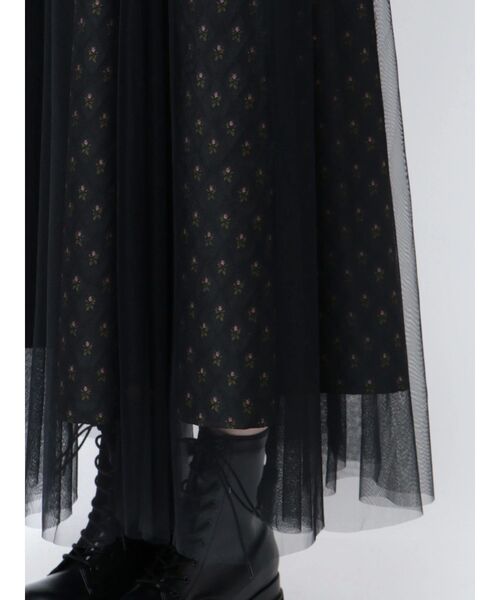 CALNAMUR(カルナムール)の「ジャガードシアーレイヤードドレス(ワンピース・レディース・ブラック/ネイビー・SMALL/MEDIUM)」の12枚目の写真