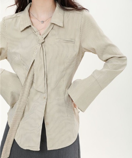 AsheKsha(アシクシャ)の「ネクタイ付き ストライプシャツ(シャツ/ブラウス・レディース・ベージュ/イエロー/ピンク・F)」の6枚目の写真