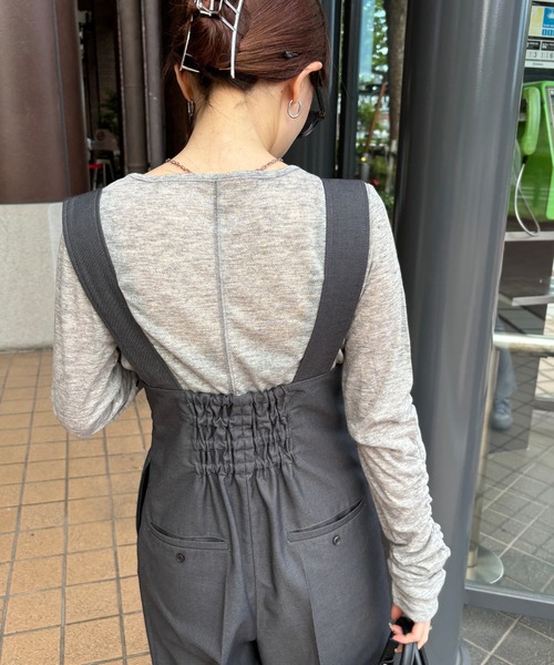 ISOOK（アイスー）の「【ISOOK / アイスー】袖シャーリングトップス  / ギャザー 長袖 ロンT シアートップス レイヤード 無地 春服 春トップス アイボリー ブルー グレー ZOZOTOWN限定（Tシャツ/カットソー・レディース・アイボリー/ブルー/グレー・FREE）」の12枚目の写真