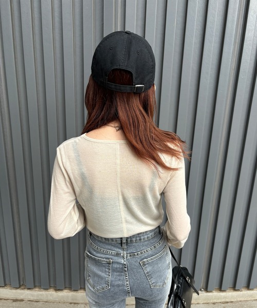 ISOOK（アイスー）の「【ISOOK / アイスー】袖シャーリングトップス  / ギャザー 長袖 ロンT シアートップス レイヤード 無地 春服 春トップス アイボリー ブルー グレー ZOZOTOWN限定（Tシャツ/カットソー・レディース・アイボリー/ブルー/グレー・FREE）」の9枚目の写真