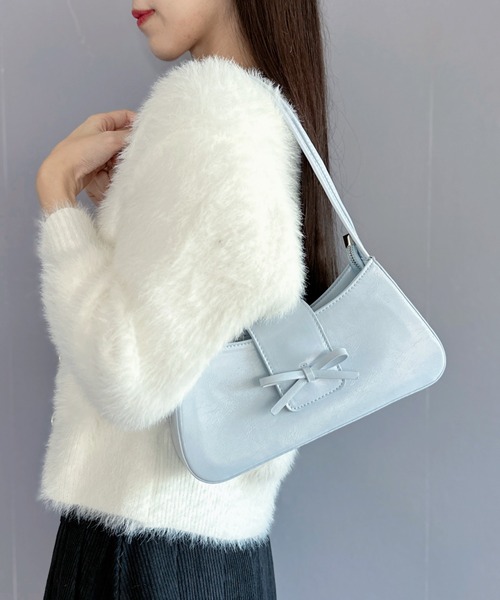 Silly（シリー）の「リボンポイントスクエアバッグ（ショルダーバッグ・レディース・アイボリー/ブラック/ライトブルー/ライトピンク/シルバー/レッド・FREE）」の11枚目の写真