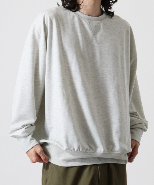 FUNALIVE（ファンアライブ）の「Relaxed fit plain crew neck sweatshirt / リラックスフィット 無地 クルーネックスウェットトレーナー unisex（スウェット・メンズ・オートミール/ネイビー/杢グレー/ヘザーチャコール/ブラック・M/L/XL）」の9枚目の写真