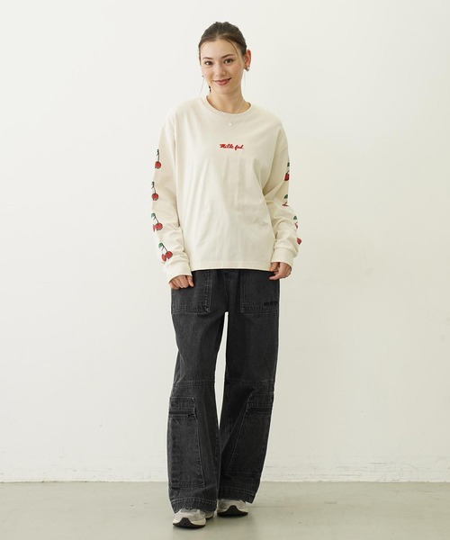 MILKFED.（ミルクフェド）の「SIDE CHERRIES WIDE L/S TEE（Tシャツ/カットソー・レディース・オフホワイト/チャコール/アッシュ・M/L）」の12枚目の写真