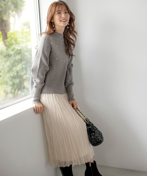 ANY SIS（エニィスィス）の「【洗える】パール調ディテール ニット（ニット/セーター・レディース・ブラック系/ライラック系/ライトグレー系・2）」の4枚目の写真