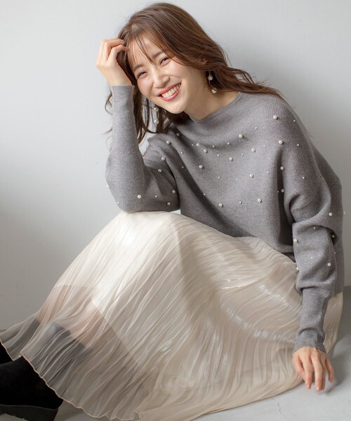 ANY SIS（エニィスィス）の「【洗える】パール調ディテール ニット（ニット/セーター・レディース・ブラック系/ライラック系/ライトグレー系・2）」の5枚目の写真