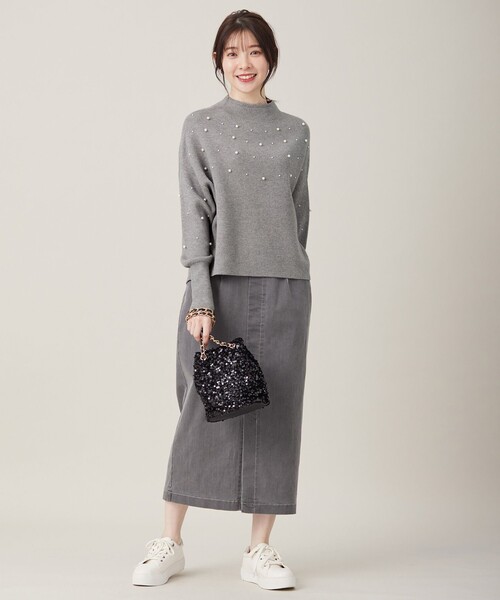 ANY SIS（エニィスィス）の「【洗える】パール調ディテール ニット（ニット/セーター・レディース・ブラック系/ライラック系/ライトグレー系・2）」の6枚目の写真