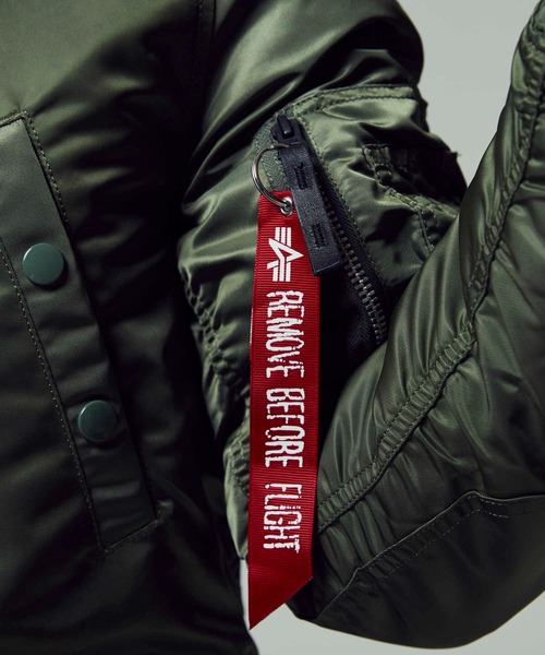 ALPHA INDUSTRIES カーキ ミリタリージャケット U.S.A.I. Alpha Industries（アルファインダストリーズ）の「ALPHA