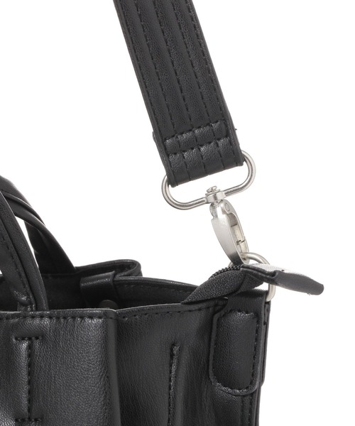 studio CLIP（スタディオクリップ）の「【軽量】軽ラクたっぷりトート&ショルダーバッグ（ショルダーバッグ・レディース・ブラック/ブラウン/レッド/その他2・FREE）」の5枚目の写真