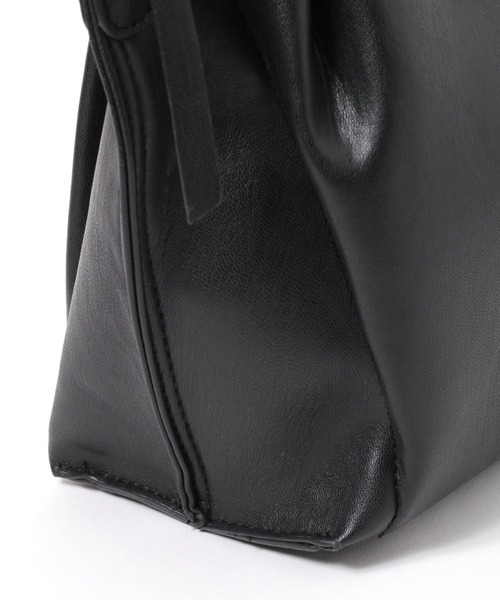 studio CLIP（スタディオクリップ）の「【軽量】軽ラクたっぷりトート&ショルダーバッグ（ショルダーバッグ・レディース・ブラック/ブラウン/レッド/その他2・FREE）」の9枚目の写真